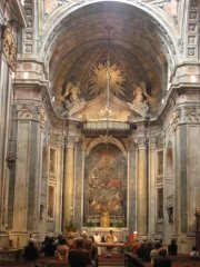 08-Inside the Basilica da Estrela
